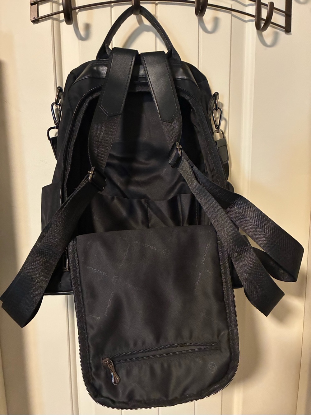 Amazon Black Convertible Anti-theft Travel Backpack - Picture 3 of 4